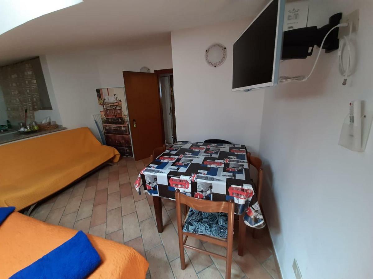 Il Gabbiano Apartment Viareggio Exterior photo